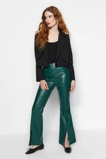 Trendyol Emerald Green Flare Flare tkané manžetové rozparky z umelej kože detailné nohavice