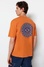 Trendyol Burnt Orange Men's Relaxed Fit Crew Neck Short Sleeved Printed T-Shirt
