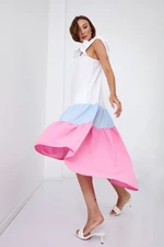 Summer dress with longer back in blue and pink