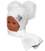 BABY NELLYS Zimní čepička s šálou - chlupáčkové bambulky - bílá,bílé bambulky, vel. 68-86 (6-18m)