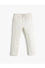Koton džíny s pohodlným střihem mají kapsy. Bavlněné - Mom džíny s nastavitelným elastickým pasem.