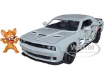 2015 Dodge Challenger Hellcat Gray with "Tom" Graphics and Jerry Diecast Figure "Tom and Jerry" "Hollywood Rides" Series 1/24 Diecast Model Car by Ja