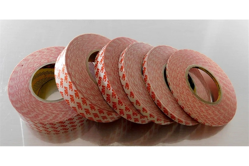 3M oboustranná páska GPT-020F, čirá, tl. 0,2 mm, role 50 mm x 50 m 3M oboustranná páska GPT-020F, čirá, tl. 0,2 mm, role 50 mm x 50 m